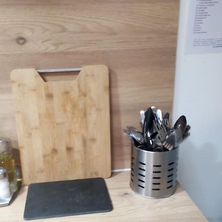 Apartmán Agreable Et Fonctionnel 2 Pieces Denain Exteriér fotografie