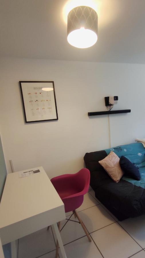 Apartmán Agreable Et Fonctionnel 2 Pieces Denain Exteriér fotografie